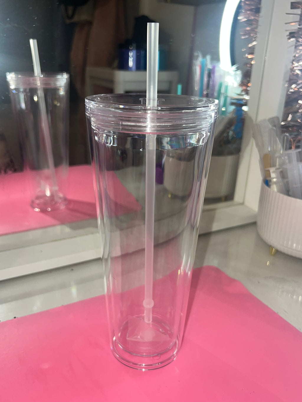Custom 24oz snowglobe tumblers✨💖