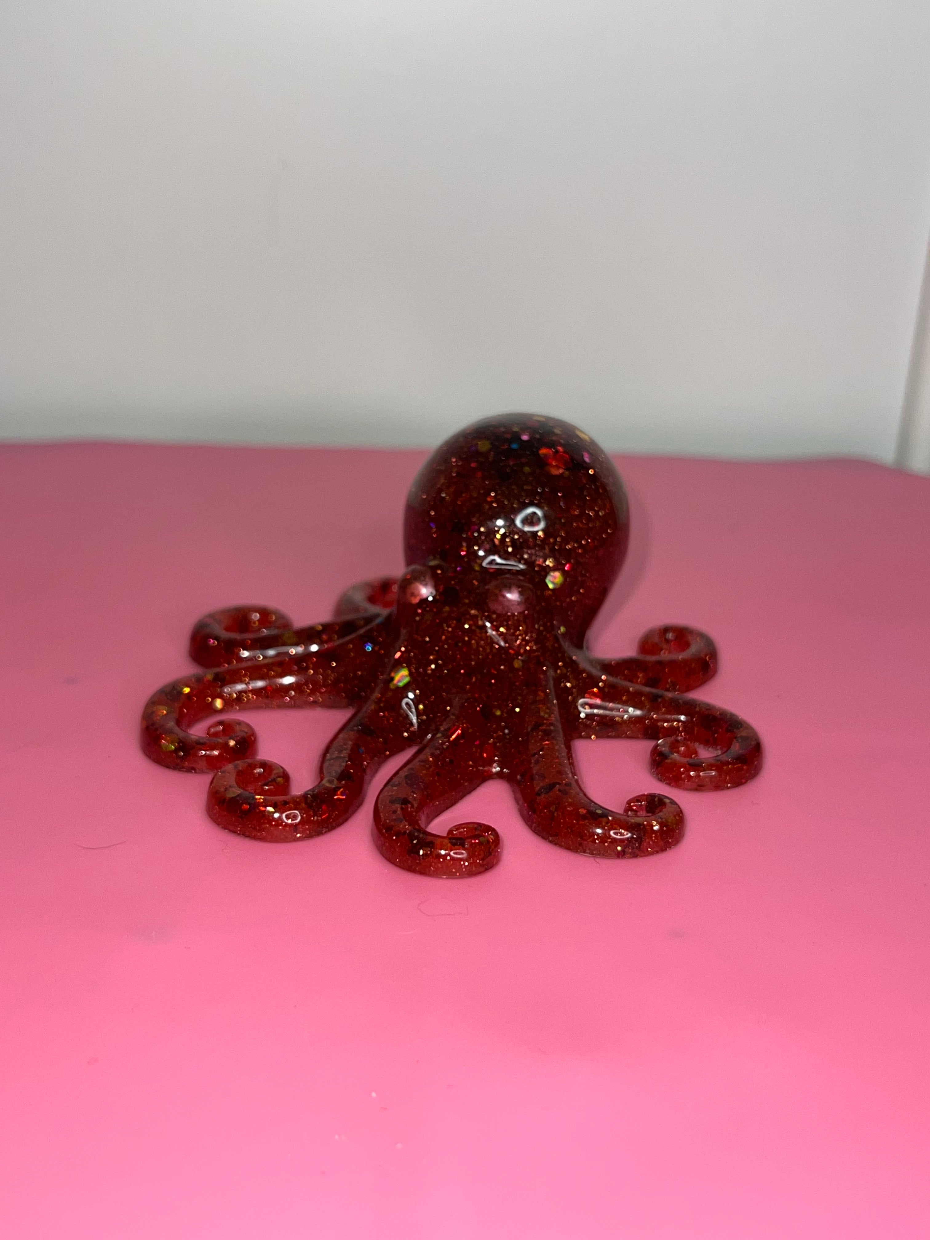 Pre-Made and Custom Resin Art✨