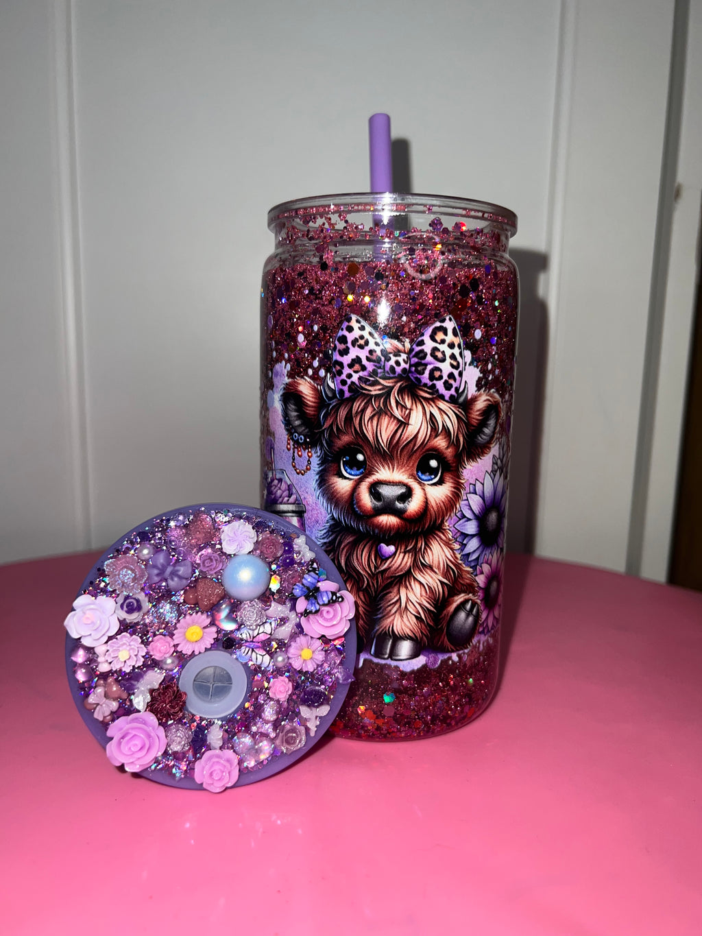 Pre-Made Snowglobe Tumblers — Sparkly, Fun & Ready to Sip 💖